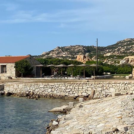Appartamento Il Caracolo A Cala Francese La Maddalena  Buitenkant foto